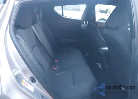 2018 Toyota C-Hr Xle z USA, uszkodzony, nr VIN NMTKHMBX7JR001274